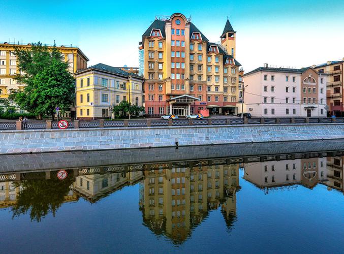 Россо Рива 4* (г. Москва)