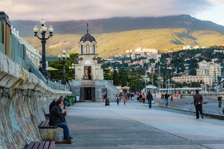 Автобус | Эхо Победы: 9 Мая в героическом Севастополе
