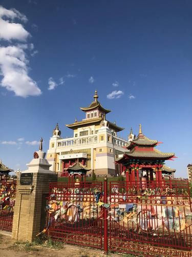 Автобус| Цветущий край: Астрахань и её лотосы