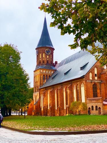 Февраль у моря — где тишина солёная, а каждый ветер — письмо зимы