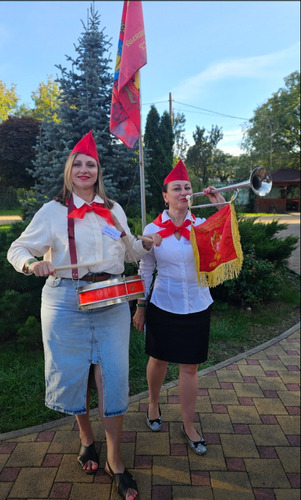 Пионерский лагерь для взрослых &quot;Вперед СССР&quot; 17 смена 7 дней