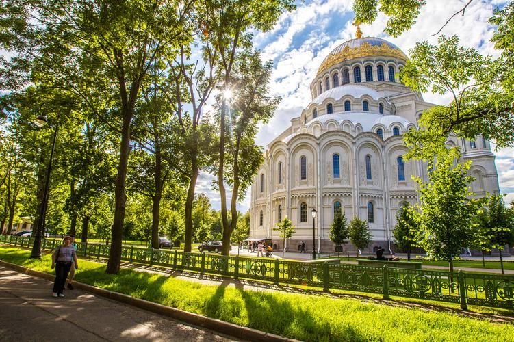 Вокруг Петербурга за 4 дня